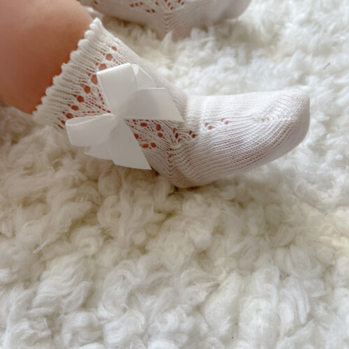 Baby Lace Bow Socks ivory