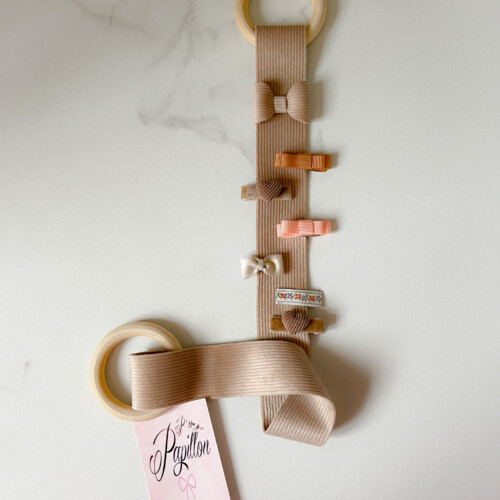 Baby Bow Clips Hanger Taupe