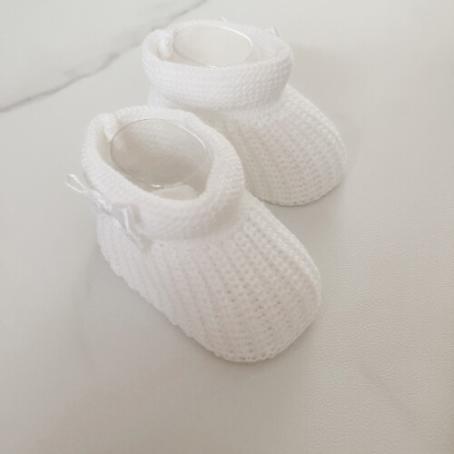 Newborn Knit Booties Little Bow white